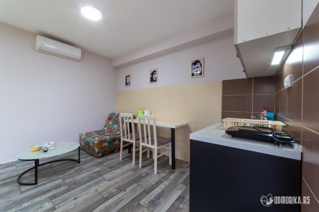 Apartmani Nina S باغينا باستا المظهر الخارجي الصورة